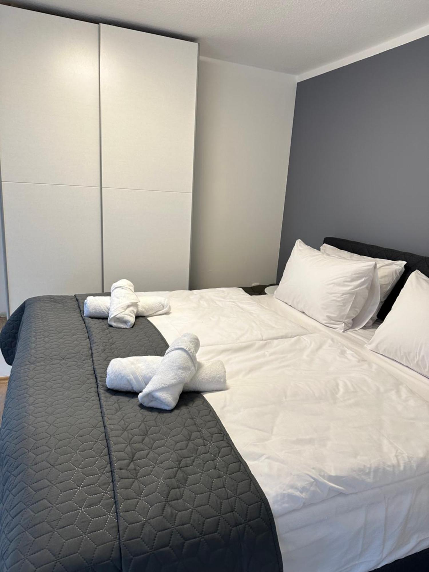 Ferienwohnung Bx Плауен Екстериор снимка